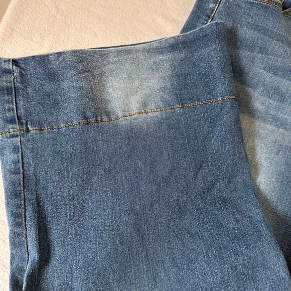 Denim Tears Jeans Size 2X Women's Dark Wash 5 Pocket Wide Leg High Rise Wide Hem - Picture 2 of 8